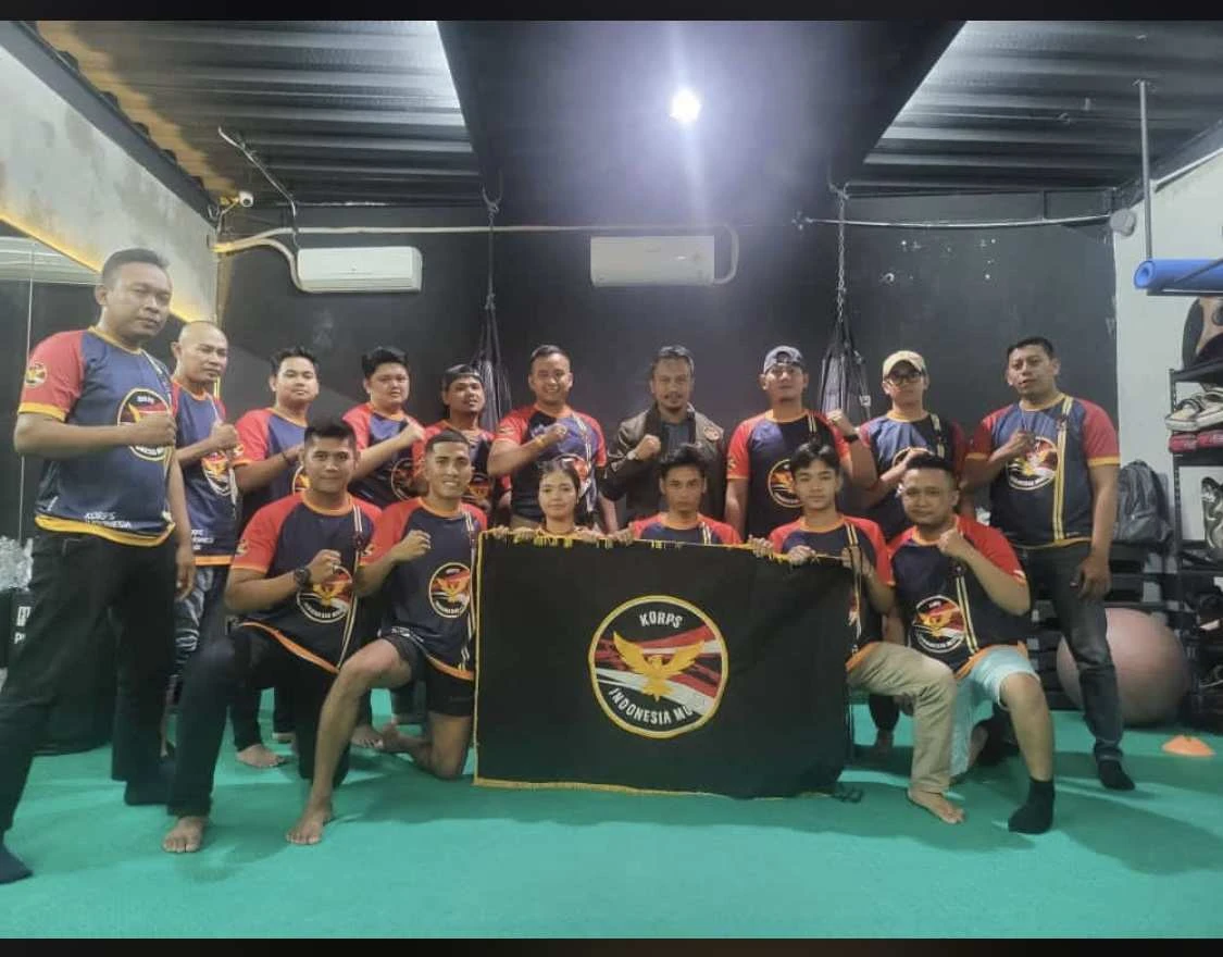 Tinjau Latihan Atlet MMA Persiapan DFC 2023, Ketua Umum Korps Indonesia Muda Optimis Raih Prestasi