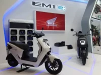 Honda Telah Umumkan Harga Resmi Sepeda Motor Listrik EM1 e: dan EM1 e: Plus